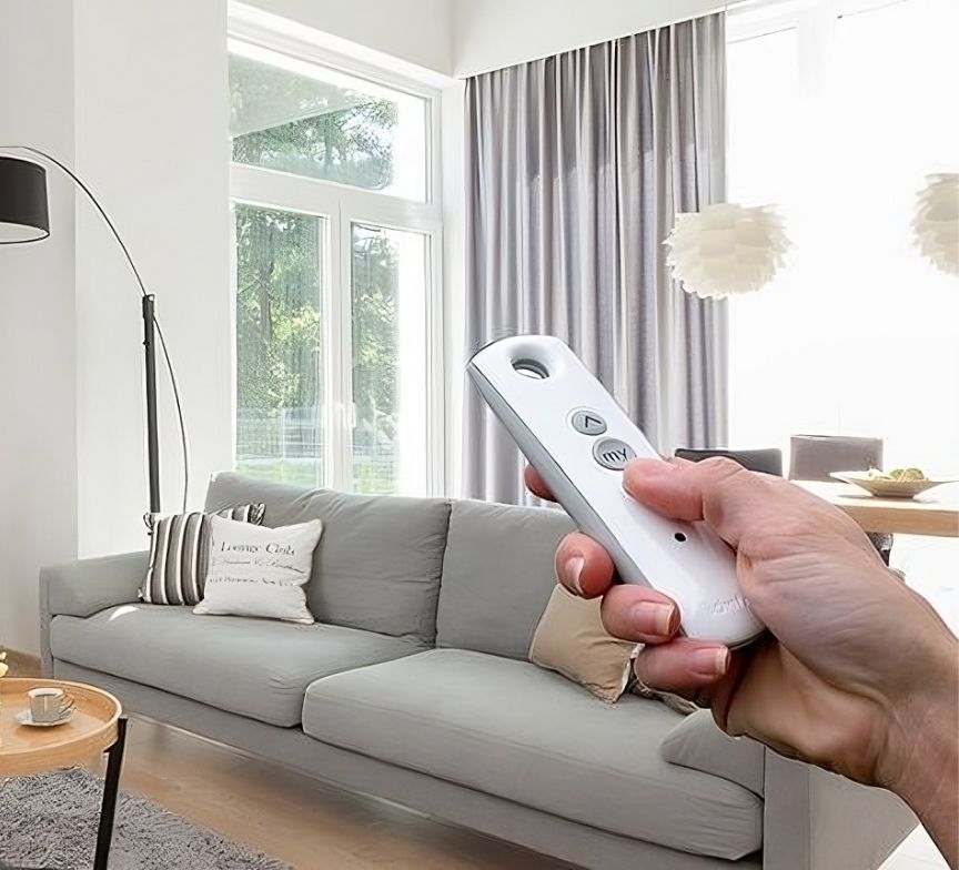 Motorized curtain