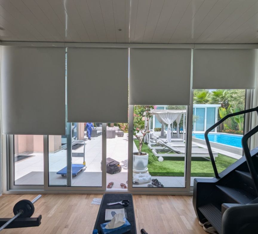 roller blinds in Dubai